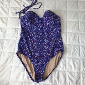 J.Crew size 10, D cup swimsuit